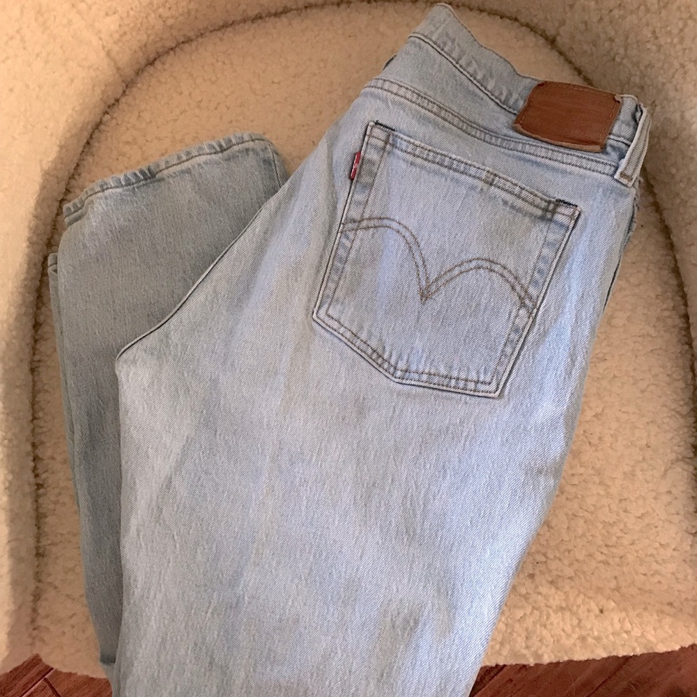 Levi’s Wedgie straight leg